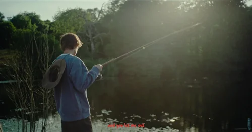 woody___let_me_go_official_video_frame_98.webp