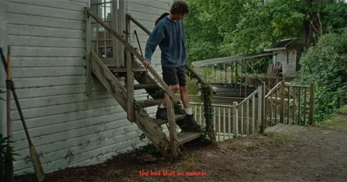 woody___let_me_go_official_video_frame_9.webp